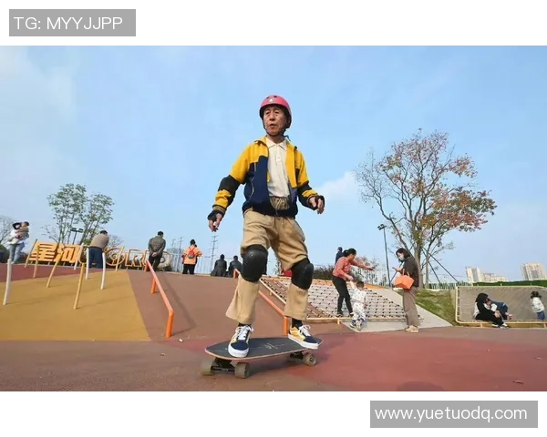 成都滑板队边路渗透革新探索与实践的深度分析与展望