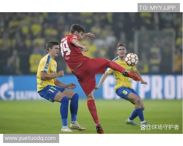 多纳鲁马的崛起之路:从青涩门将到世界顶级守护者的传奇故事 多纳鲁马的崛起之路:从青涩门将到世界顶级守护者的传奇故事