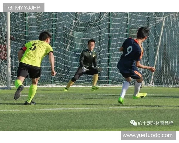 梅州铁汉与陕西大秦的激烈对决展现足球魅力与团队精神的巅峰对抗