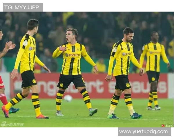 柏林球队对决杜伊斯堡展现足球魅力与激情的精彩赛事分析