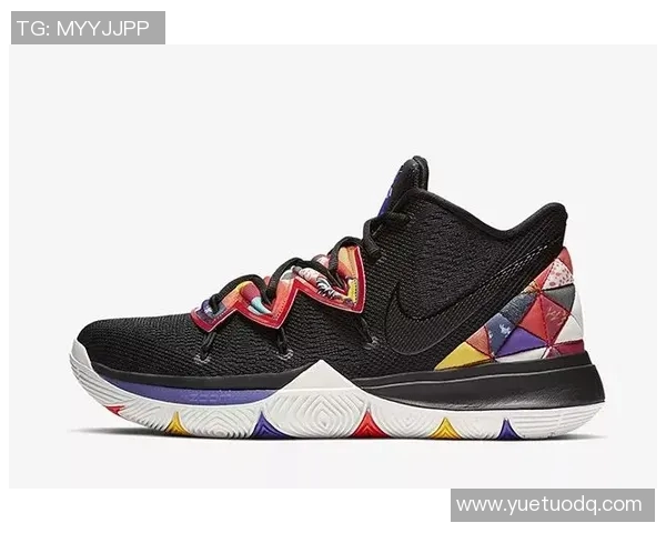 欧文新鞋发布会引发争议踩踏耐克Logo展现艺术无畏标签的精神