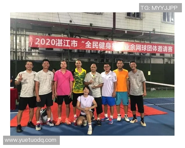 重庆网球队荣登全国网球配合排行榜第八名展现实力与团队精神 重庆网球队荣登全国网球配合排行榜第八名展现实力与团队精神