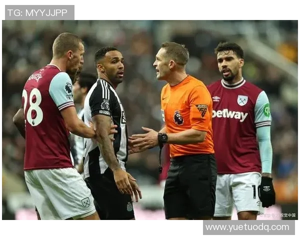 阿克灵与德比的激烈对决揭示英冠联赛的竞争魅力与球队实力较量