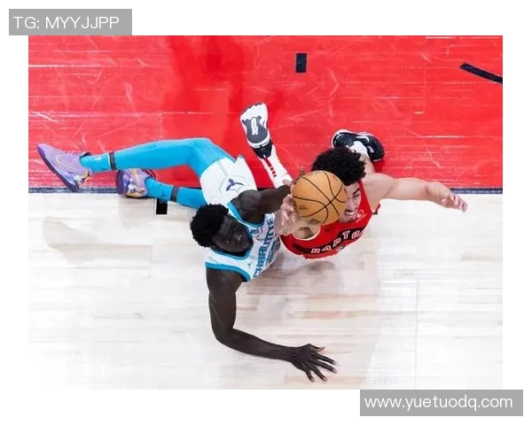 黄蜂队与猛龙的激烈对决谁能在NBA赛场上笑到最后 黄蜂队与猛龙的激烈对决谁能在NBA赛场上笑到最后