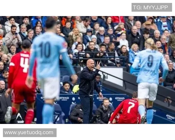 利物浦与曼联激战在即2月24日巅峰对决引发球迷热议